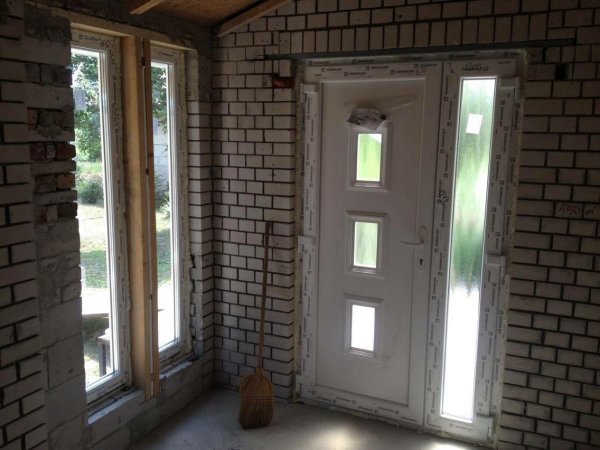 Előszobánk belülről